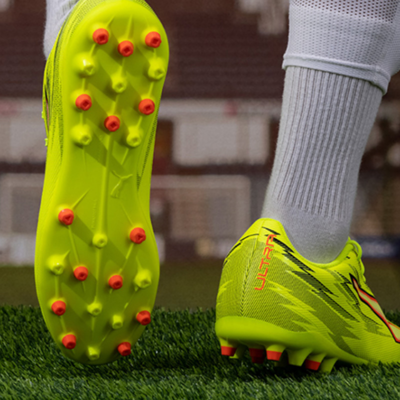 Chaussures de football Puma Mi - Men Shoes Puma avis et prix